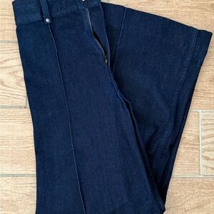 Zara Signature Denim in Rinse Blue